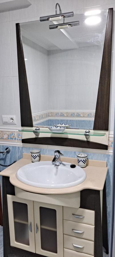 Centrico Apartamento, Playa Cercana, Plaza Garaje Cangas Exterior foto